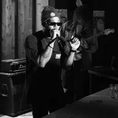 Listen to Shelly Knicks, watch music videos, read bio, see tour dates & more!