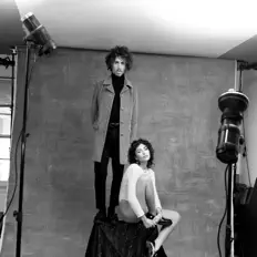 Winn Winn: песни, клипы, биография, даты выступлений и многое другое.