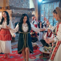 Rrushe mori rrushe (feat. Ardiana Dili, Qendresa Demaj & Sara Abiti) - Single - Polifonia