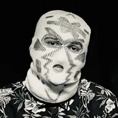 Poslechněte si interpreta GhOzD, sledujte hudební videa, přečtěte si životopis, podívejte se na data turné a další informace.