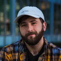 Ακούστε περιεχόμενο από Pretty Well, παρακολουθήστε μουσικά βίντεο, διαβάστε το βιογραφικό, δείτε ημερομηνίες περιοδείας, και πολλά ακόμη!