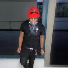 Kingmimmyを聴いたり、ミュージックビデオを鑑賞したり、経歴やツアー日程などを確認したりしましょう！