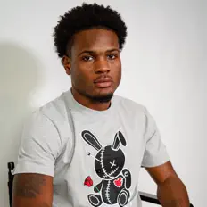 Dengarkan Rj, tonton video musik, baca bio, lihat tanggal tur & lainnya!