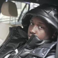 Posłuchaj wykonawcy God$on, obejrzyj teledyski, przeczytaj biografię, zobacz daty tras koncertowych i nie tylko!