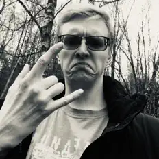 Poslechněte si interpreta DRAUN, sledujte hudební videa, přečtěte si životopis, podívejte se na data turné a další informace.