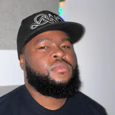 Écoutez DanO, regardez des vidéoclips, lisez la biographie, consultez les dates de tournée et plus encore !