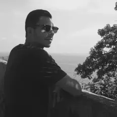Listen to Erji, watch music videos, read bio, see tour dates & more!