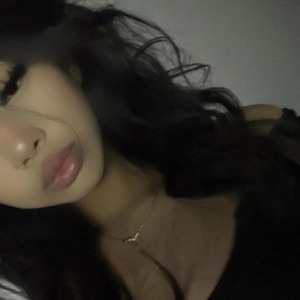 Luv sum 1 (feat. Itzlxvr & Onnisanti)