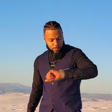 Posłuchaj wykonawcy Antoine Jason, obejrzyj teledyski, przeczytaj biografię, zobacz daty tras koncertowych i nie tylko!