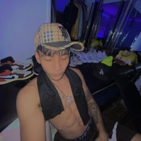 Bandidos (feat. Underaiki) - Single - Yung Uzi