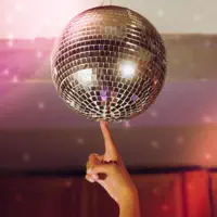 if you think this song is about you, it's cuz it probably is (I'm Not the Same) — The Offtrax