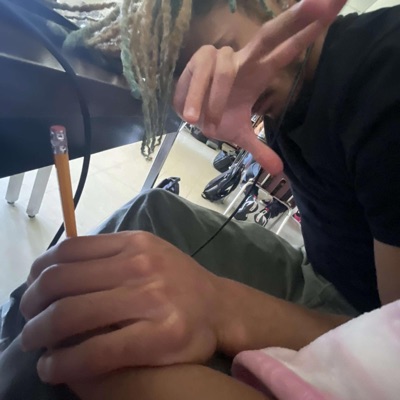 She Wanna Talk - Single