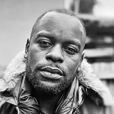 Bobby Solo Shakes: песни, клипы, биография, даты выступлений и многое другое.