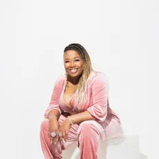 收听 Maleeka Hollaway、观看音乐视频、阅读小传、查看巡演日期等 ！