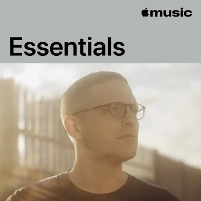 Posłuchaj Floating Points Essentials z udziałem Floating Points