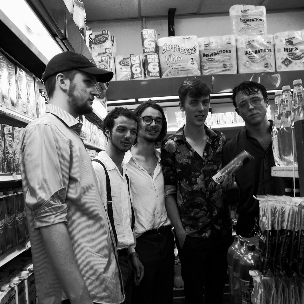 Shtëpi - Alternative artist