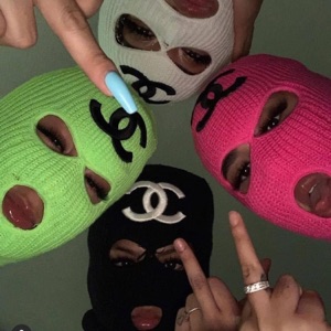 Hold Up 2! (feat. REDEMBRECE) - Single