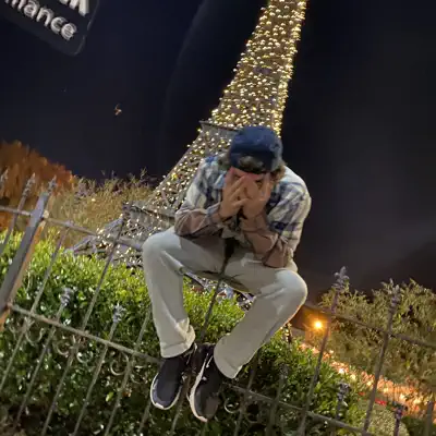 Listen to Yvng Jax, watch music videos, read bio, see tour dates & more!