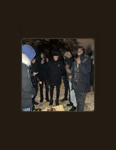 Cacg jo을(를) 듣고, 뮤직 비디오를 보고, 약력을 읽고, 투어 일정 등을 확인하세요!