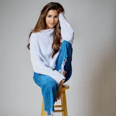 Posłuchaj wykonawcy Savannah Lathem, obejrzyj teledyski, przeczytaj biografię, zobacz daty tras koncertowych i nie tylko!