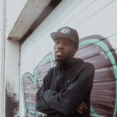 K. Shawnを聴いたり、ミュージックビデオを鑑賞したり、経歴やツアー日程などを確認したりしましょう！