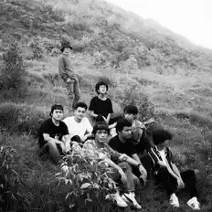 Escucha a TwoThousandFour, mira vídeos musicales, lee la biografía, consulta fechas de giras y mucho más.