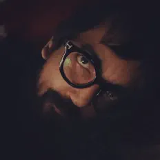 Poslechněte si interpreta Bann Chakraborty, sledujte hudební videa, přečtěte si životopis, podívejte se na data turné a další informace.