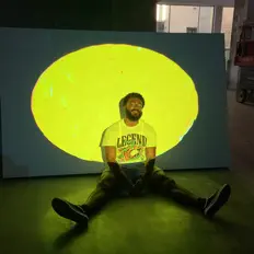 Ascolta Taj. Khalif, guarda video musicali, leggi la biografia, vedi le date del tour & altro!