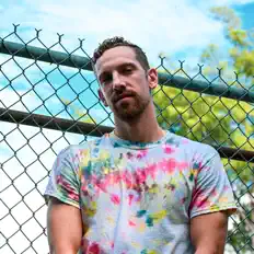 Ακούστε περιεχόμενο από Flynnfluence, παρακολουθήστε μουσικά βίντεο, διαβάστε το βιογραφικό, δείτε ημερομηνίες περιοδείας, και πολλά ακόμη!