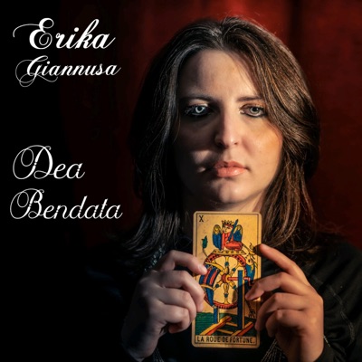 Dea Bendata - Erika Giannusa
