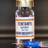 Fentanyl (feat. Love!) - Single - Gliterott