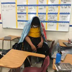 Escucha a SIR TOBI, mira videos musicales, lee su biografía, consulta las fechas de las gira y más.