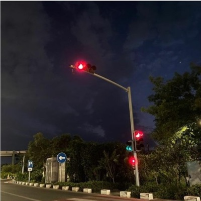 Piensas en mi (feat. 1loru) - Single