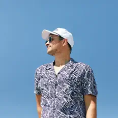 Listen to Surfclub, watch music videos, read bio, see tour dates & more!