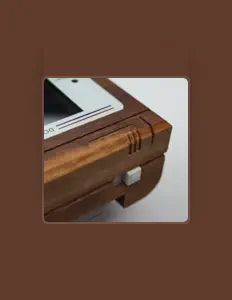 Écoutez there.oughta.be, regardez des vidéoclips, lisez la biographie, consultez les dates de tournée et plus encore !