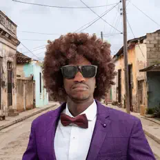 Hör dir Seye Odebiyi an, schau dir Musikvideos an, lies die Biografie, finde Tourdaten und mehr!