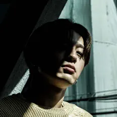 Listen to AshMellow, watch music videos, read bio, see tour dates & more!