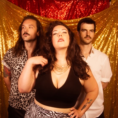 Listen to Nicole Boggs & the Reel, watch music videos, read bio, see tour dates & more!