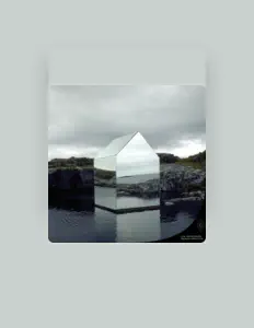 Hör dir MIKE EYE an, schau dir Musikvideos an, lies die Biografie, finde Tourdaten und mehr!