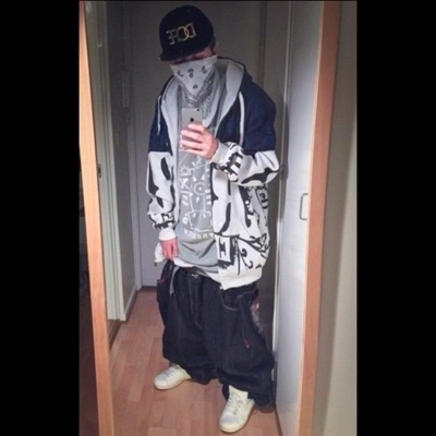 Baggy (feat. Yenna) - Single