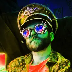 Ascolta Boogie Lights, guarda video musicali, leggi la biografia, vedi le date del tour & altro!