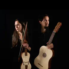 The Wandering Bard सुनें, म्यूज़िक वीडियो देखें, बायो पढ़ें, दौरे की तारीखें और बहुत कुछ देखें!