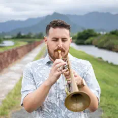 Aaron Janikを聴いたり、ミュージックビデオを鑑賞したり、経歴やツアー日程などを確認したりしましょう！