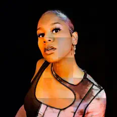 Hör dir PerShawn an, schau dir Musikvideos an, lies die Biografie, finde Tourdaten und mehr!