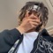 YellyD - Sneaky shooter lyrics