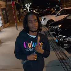 Dengarkan Cari Martel, tonton video musik, baca bio, lihat tanggal tur & lainnya!