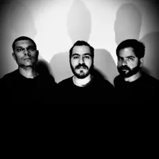 Escucha a Sequóia, mira vídeos musicales, lee la biografía, consulta fechas de giras y mucho más.