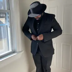 FRENCHY ROZAY सुनें, म्यूज़िक वीडियो देखें, बायो पढ़ें, दौरे की तारीखें और बहुत कुछ देखें!