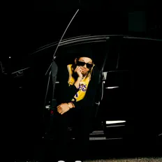 Posłuchaj wykonawcy Young Preach, obejrzyj teledyski, przeczytaj biografię, zobacz daty tras koncertowych i nie tylko!