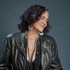 Listen to MaryLynn Gillaspie, watch music videos, read bio, see tour dates & more!